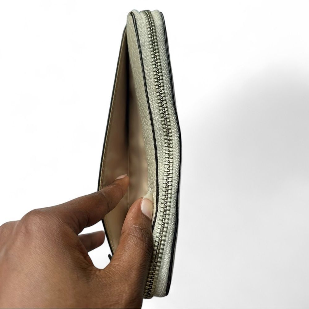 Coach Cream Leather Zip Wallet Pearlescent Compact Minimalist Neutral Designer - Picture 7 of 10